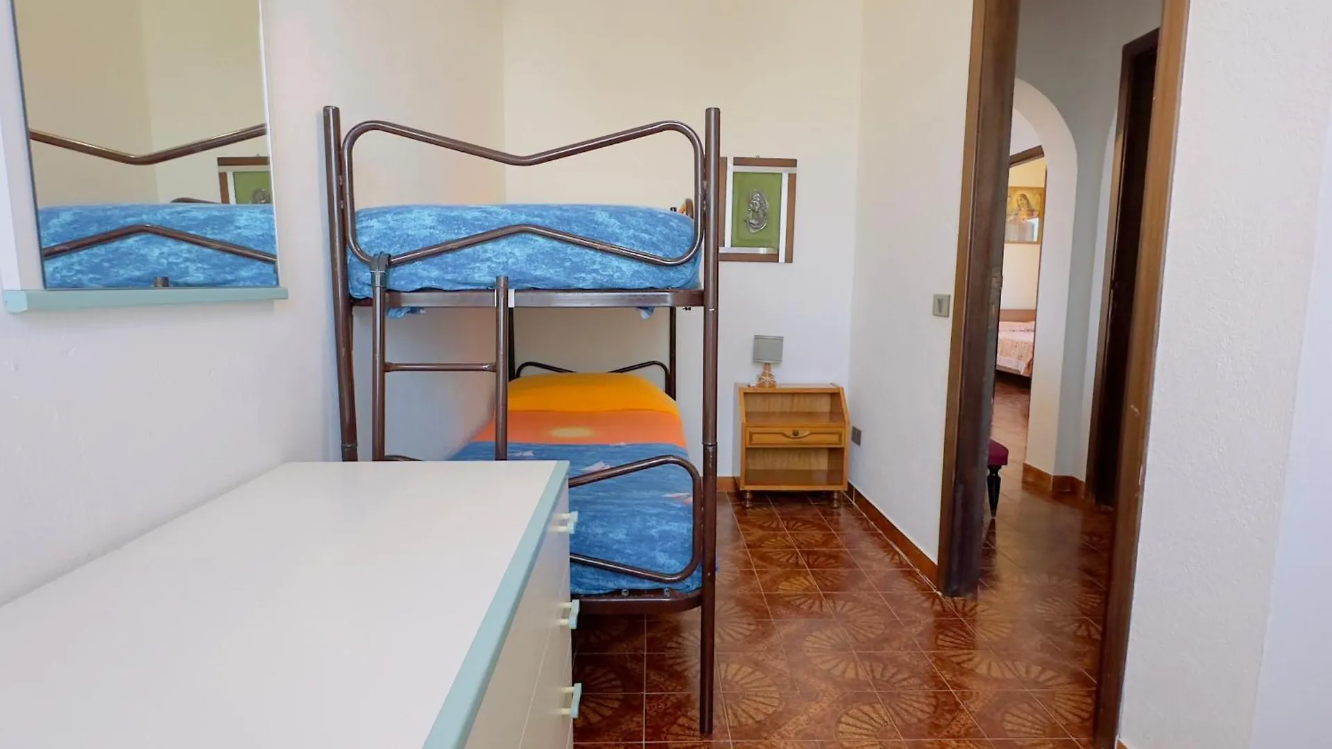 Da Tziu Giuliu - Due Passi Dalla Cala Torre dei Corsari